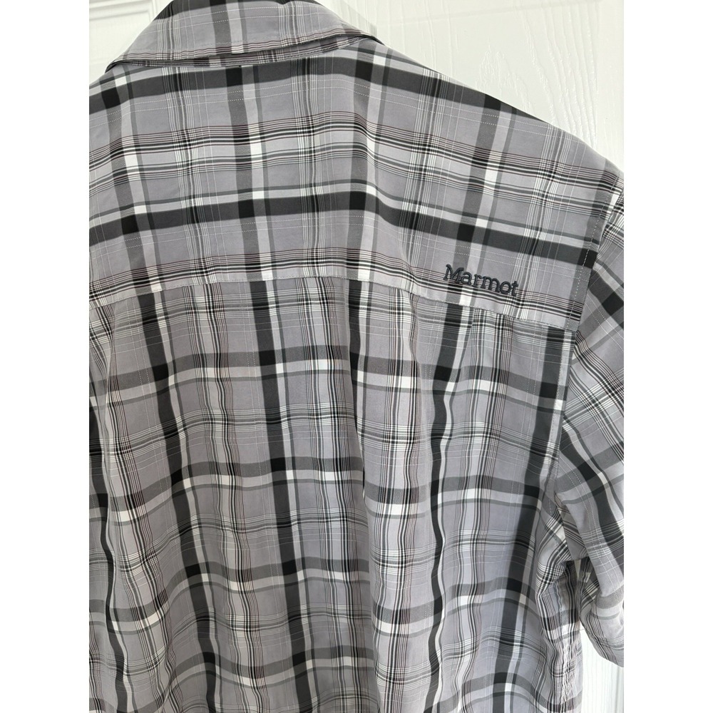 Marmot Mens Plaid Button Up Shirt Size M Gray Lightweight Outdoor Hiking Camping - Picture 2 of 9